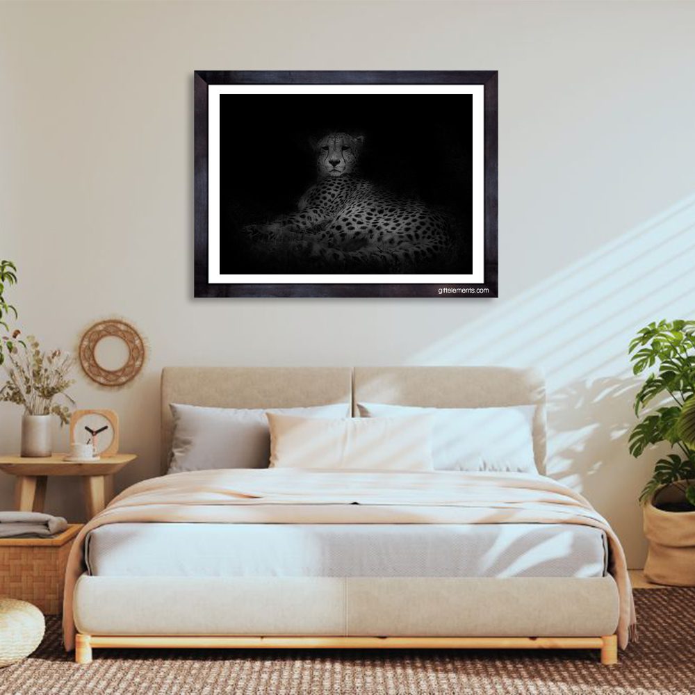CHE-RESBW-PHO-1 Cheetah Resting Photo Art